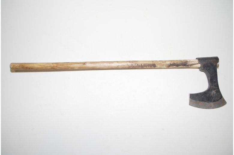 Axe - 74 cm