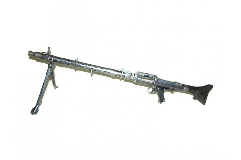 MG 34