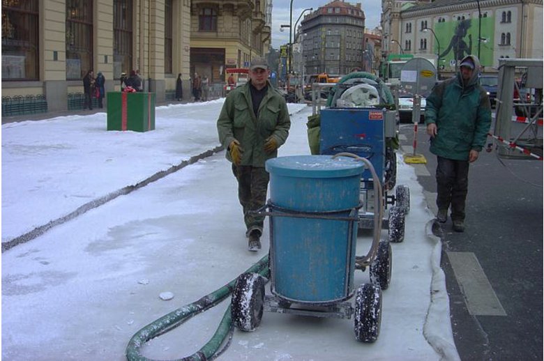 Zvlhčovací systém