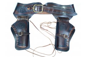 Belt with revolver holsters